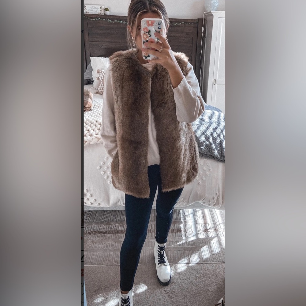 Zara Faux Fur Vest